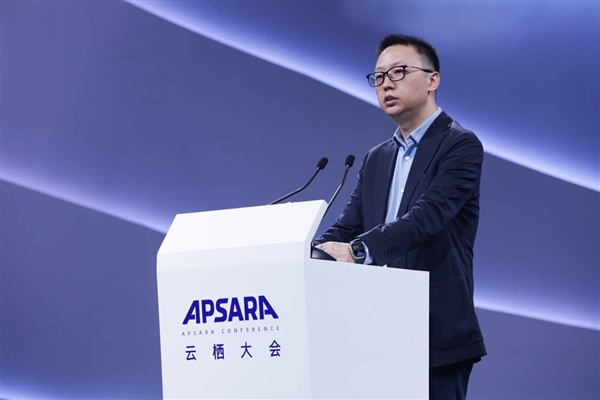 提高世界生产力水平!阿里CEO:AI最大想象力不在手机屏幕 而是改变物理世界